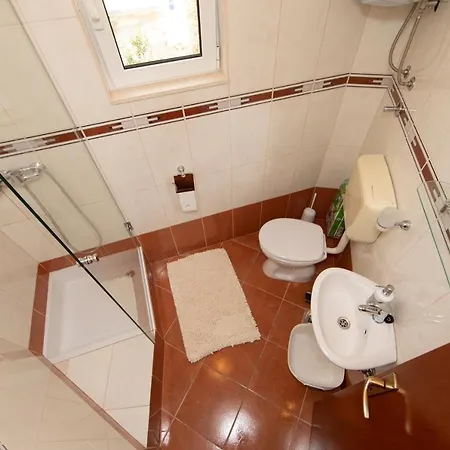 Ozrenka Apartamento